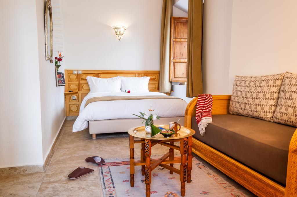 Riad Sougtani Tazrou Exterior photo